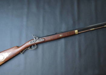Karabin czarnoprochowy Hawken kal. 45