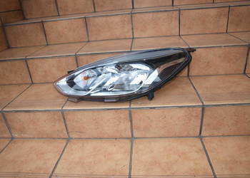 Ford Fiesta Mk8 lampa lewa przód (zwykła) 2017 - 2021r (europa)