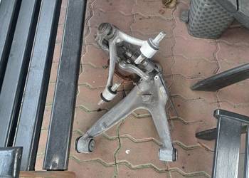 SPRZEDAM WAHACZ PRZÓD CORVETTE C6