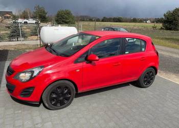 Opel Corsa D 2014, diesel 3,8 l/100 km, zadbany