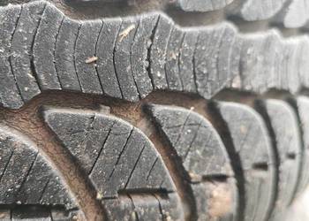 Opony wielosezonowe 185/65/15 z felgami