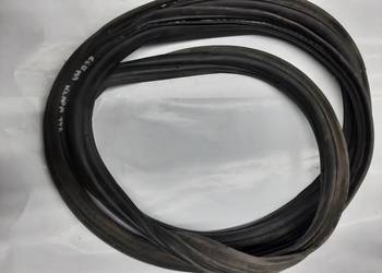 Fiat Croma II   uszczelka klapy tylnej klapy tył