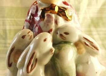 figurka porcelanowa STEATYT Katowice DZIECKO KRÓLIKI sygnow