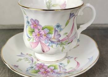 Filiżanka porcelanowa