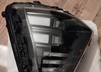 Lampa prawa Hyundai kona 92102be100