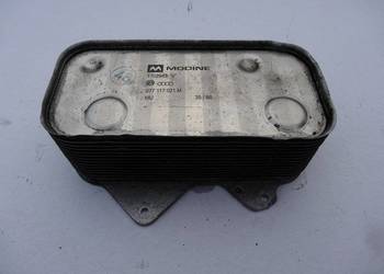 AUDI A8 D2 CHLODNICZKA WYMIENNIK OLEJU 077117021N