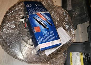 Tarcze klocki Bosch nowe! A4 b8.5 2.0t