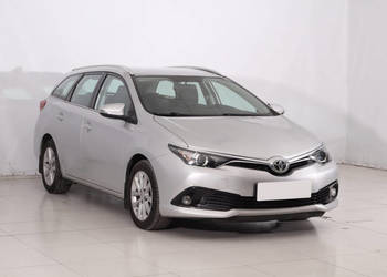 Toyota Auris 1.2 Ti