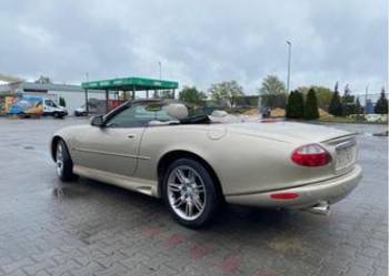 Jaguar XK8