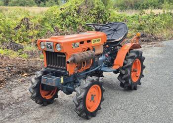 Traktorek traktor KUBOTA ZB6001 12KM 4×4 Glebogryzarka