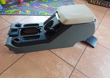 Podłokietnik tunel Range Rover L322 przed-lift po regeneracji