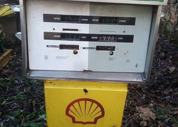 Dystrybutor paliwa kolekcjonerski 70 lata