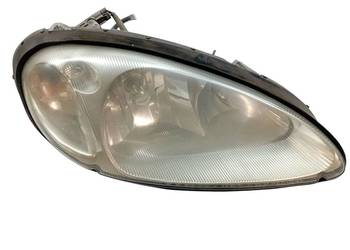 LAMPA PRZÓD PRAWA EU  Chrysler PT Cruiser I (2000-2010)
