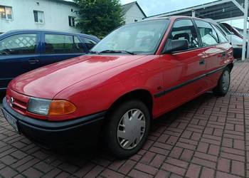 Opel Astra 1.4 Kat  benzyna 32 Lata Fajny Stan