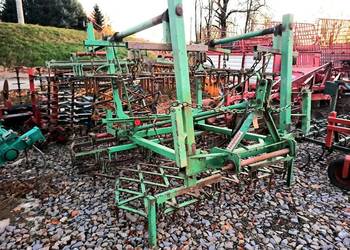 Brony agregat uprawowy składane chydraulicznie