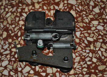 Zamek lewy BMW E60 F10 F06 G20 F32 F82 E90 F87 F82F44 E92