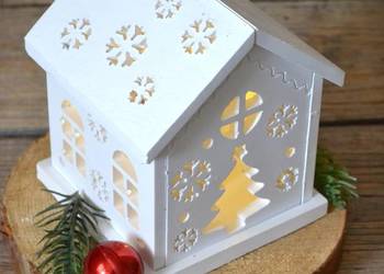 Domek świąteczny LED na prezent