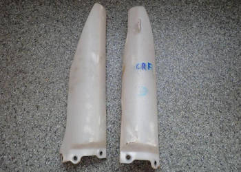 2 SZT. OSŁONY LAG ZAWIESZENIA PRZÓD HONDA CRF 450 02-08R