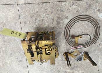 757 Mechanizm starego zegara ściennego Junghans sygnatura XIXw gong