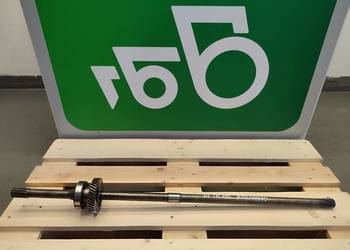 Wałek skrzyni biegów  New Holland TM190 Autocommand