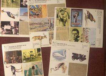 Naklejki Krajowej Agencji Wydawniczej z czasów PRL Niekompletne