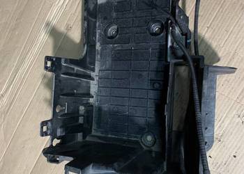 Obudowa podstawa akumulatora 8200321643 Renault laguna 2 II