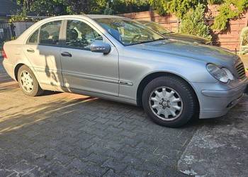 MERCEDES C 200 CDI 122 koni Clasic