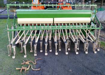 Siewnik zbożowy Amazone D4