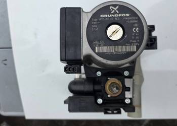 Buderus Logamax Plus GB022-24 - pompa obiegowa z osprzetem