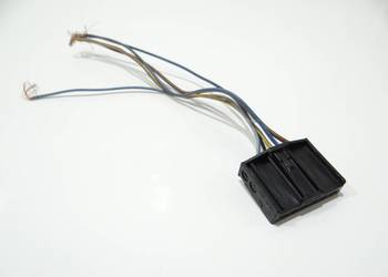 KOSTKA LAMPY TYŁ W BŁOTNIK BMW E91 LCI