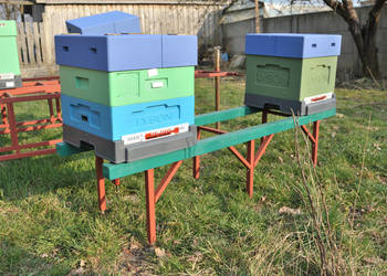 Stojak na 3 ule - mocny profil