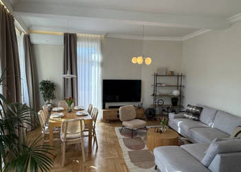 Unikatowy apartament z 3 balkonami i panoramicznym widokiem. Grzegórzecka