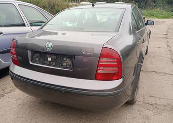 Skoda Super B I 1,9 TDI, klapa tylna, części transport FV