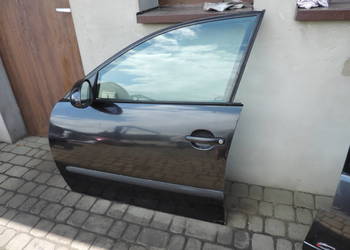 SEAT CORDOBA 2 DRZWI LEWY PRZÓD LC9Z
