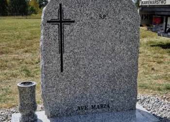 Nagrobek strzegomski skałka - styl amerykański nr.1283 ŚWIDNICA