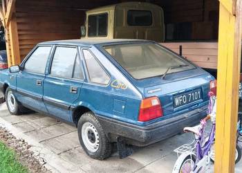 Polonez Caro 93 rok,Żuk 82.