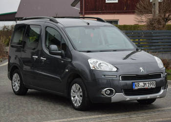 Peugeot Partner 1.6HDI 2013r/ Klima/ Led/ Hak/ 5-Osobowy/ Sprowadzony II (…