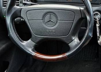 Mercedes W210 kierownica drewniana drewno-skóra