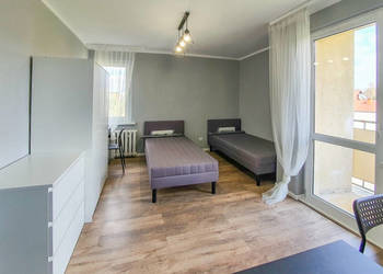 Mieszkanie inwestycyjne z lokatorami na umowie Katowice ul. Panewnicka. Za…