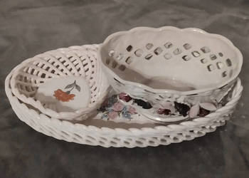 Talerzyki deserowe. Talerzyki ażurowe. Salaterka. Za całośc.. Talerzyki deserowe. Talerzyki ażurowe. Salaterka. Za całośc..