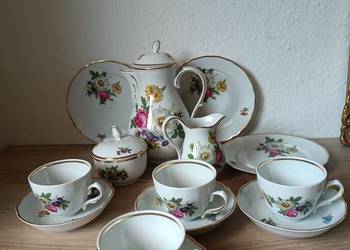 Komplet porcelany na 4 osoby