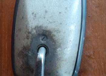 Sygnowane lusterka z przedłóżką Syrena,Fiat,Polonez. Sygnowane lusterka z przedłóżką Syrena,Fiat,Polonez.