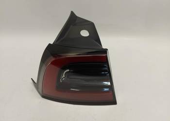 TESLA MODEL Y 2024r LAMPA LEWA TYŁ TYLNA  1502086-00-D