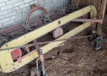 Zgrabiarka pasowa zawieszana