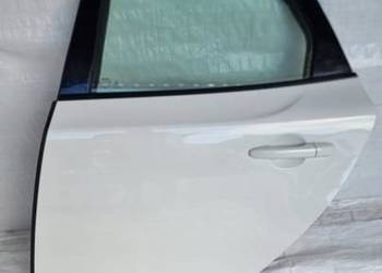 VOLVO V40 II DRZWI LEWE TYŁ TYLNE KOMPLETNE