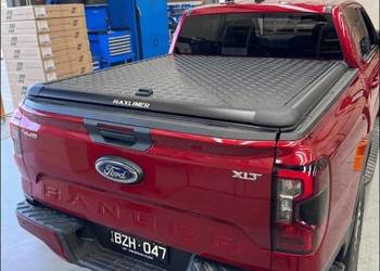 Zabudowa paki Ford Ranger 2023+ Pokrywa paka Aluminiowa czarna klapa