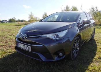 Toyota Avensis 1.8 Prestige LPG; manual, polski, drugi właściciel