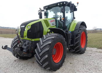 Claas Axion 830