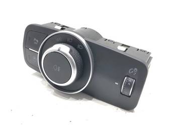 WŁĄCZNIK ŚWIATEŁ ALFA STELVIO 01561294250 PRZYCISK