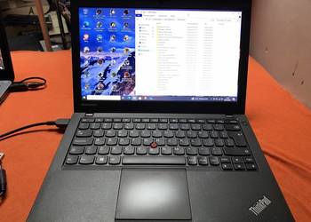 Lenovo ThinkPad x240 z grami